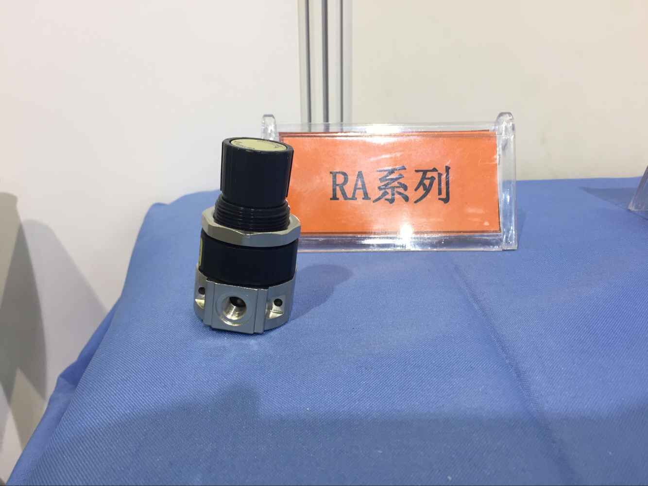 藤倉(cāng)精密減壓閥RA系列 藤倉(cāng)精密減壓閥RA系列