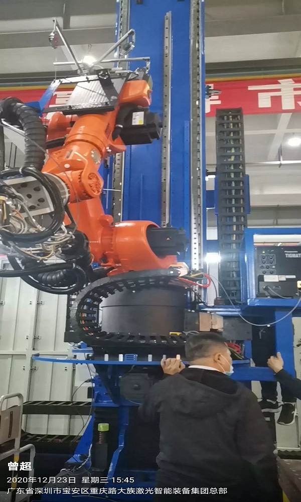 博揚工程師前往大族激光，探討亞特蘭齒條項目